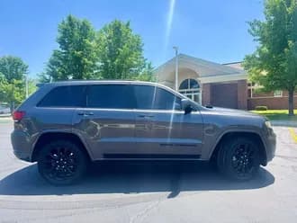 Grand Cherokee 14