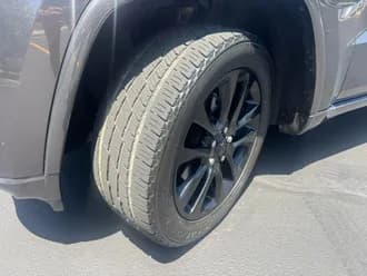 Grand Cherokee 26