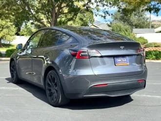 Model Y 3
