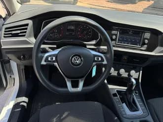 Jetta 16