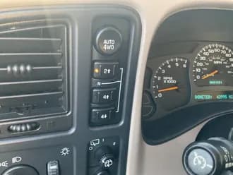 Suburban 28