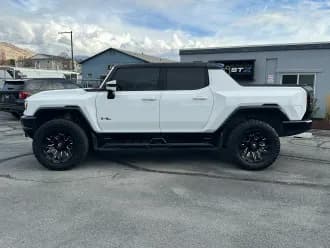 HUMMER EV Pickup 9